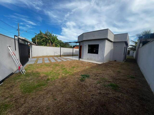 #102 - Casa para Venda em Maricá - RJ - 1